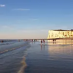 Front De Mer, 